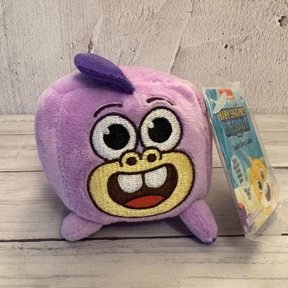 Baby Shark's Big Show Chucks Song Cube Purple Plush NWT (SKU: 176TO)